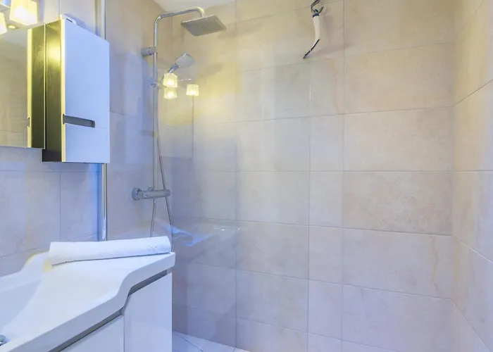 Capucines - Welkeys موجوف